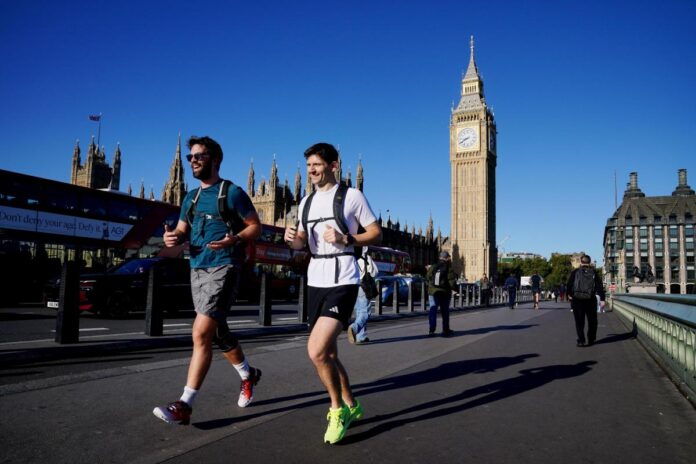 London to Be Warmer Than Barcelona and Nice This Week as Temperatures Soar to 24°C