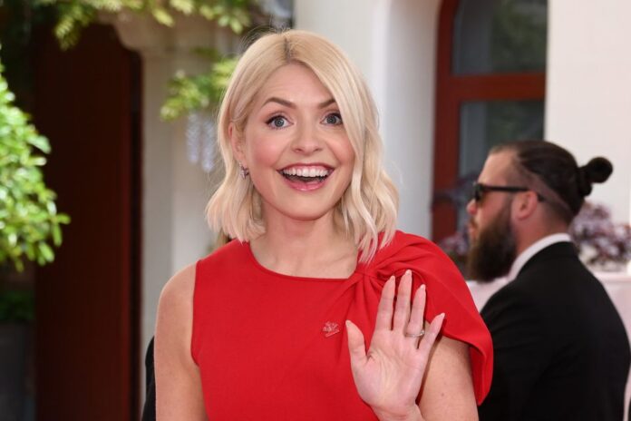 This Morning's Holly Willoughby Moves Out of £3M London Home to Leave Kidnap Plot Behind